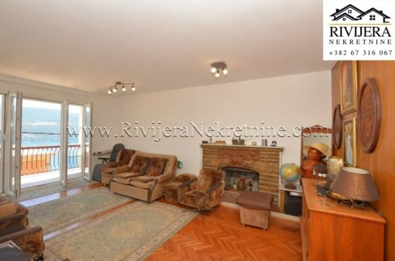 Prodaja, kuća, 220m², Centar, Herceg Novi