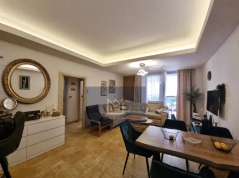 Prodaja, dvosoban stan, 82m², Rozino, Budva