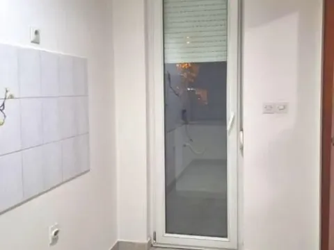 Rent, two bedroom apartment, 50m², Detelinara, Novi Sad Sve Podlokacije - image 4