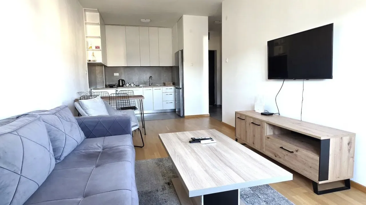 Izdavanje, stan, 45m², Pobrežje, Podgorica