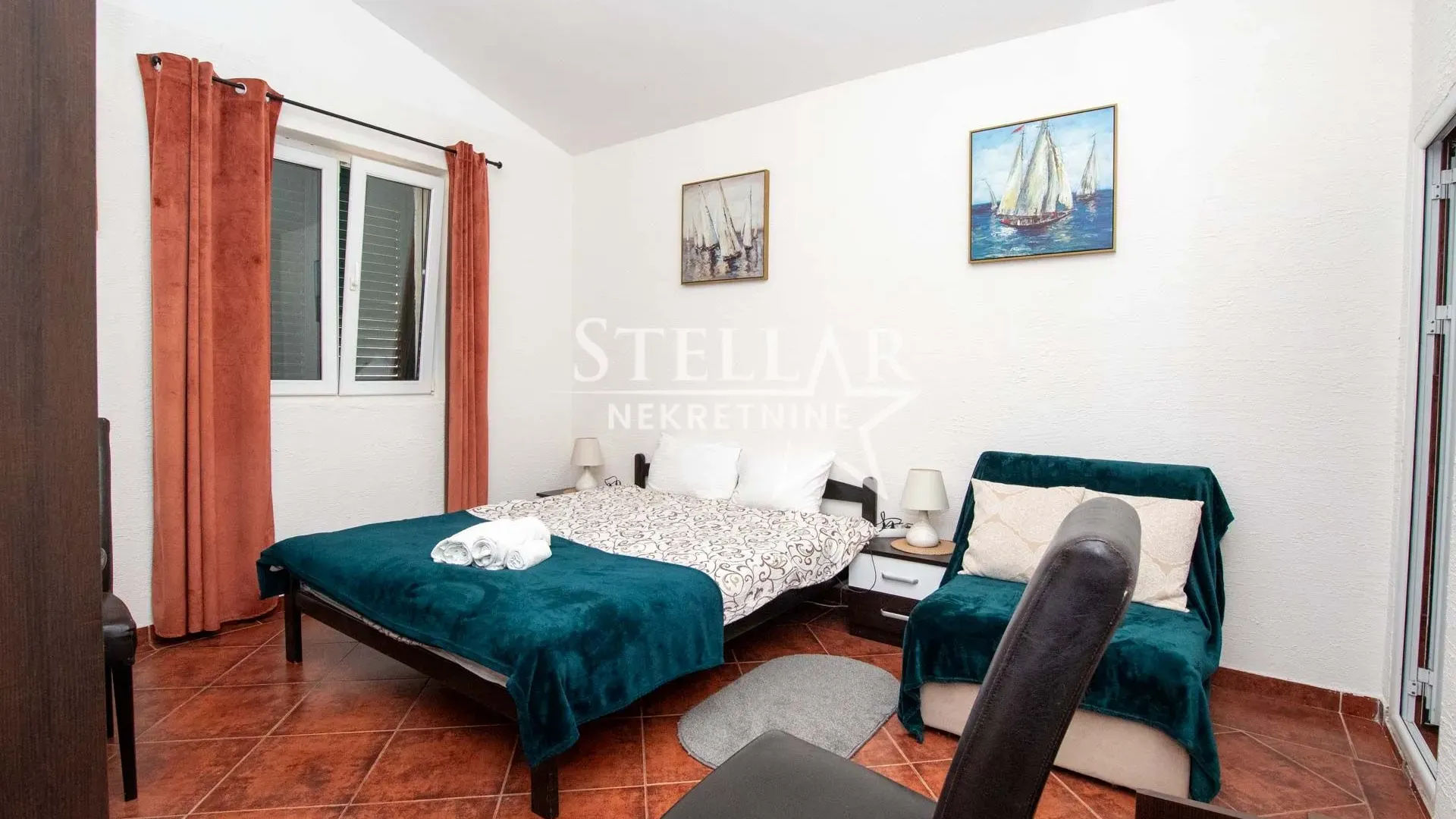 Izdavanje, kuća, 200m², Budva, Crna Gora