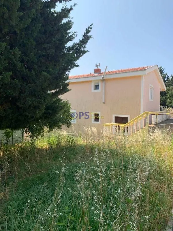 Prodaja, kuća, 200m², Bar, Crna Gora