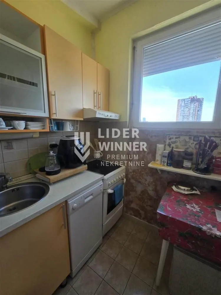 Prodaja, dvosoban stan, 43m², Novi Beograd Sve Podlokacije, Beograd