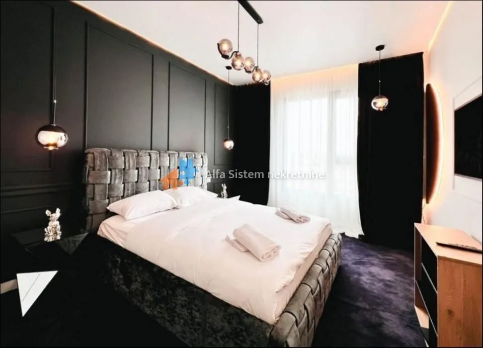 Rent, three bedroom apartment, 90m², Savski Venac, Beograd