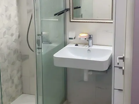 Prodaja, dvosoban stan, 71m², Central Point, Podgorica - image 6