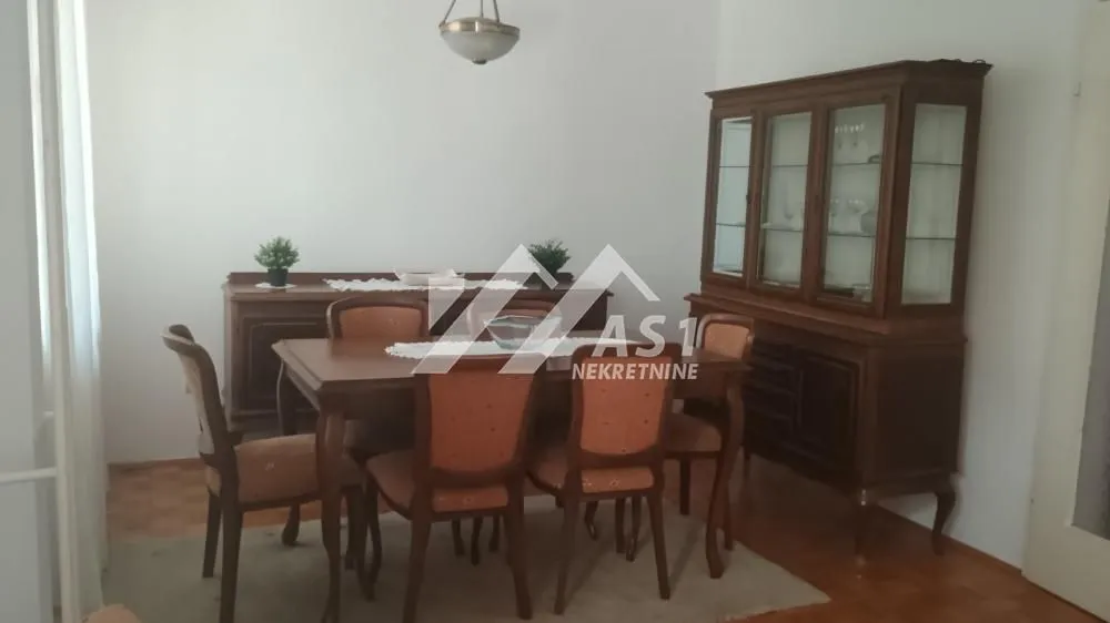 Izdavanje, trosoban stan, 70m², Novo naselje, Novi Sad