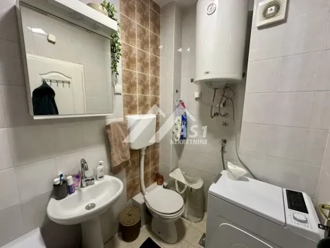 Izdavanje, jednosoban stan, 38m², Bulevar Evrope, Novi Sad Sve Podlokacije - image 9