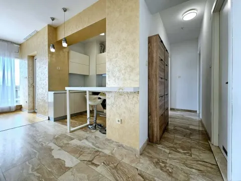 Rent, two bedroom apartment, 87m², Tre Canne, Budva - image 5