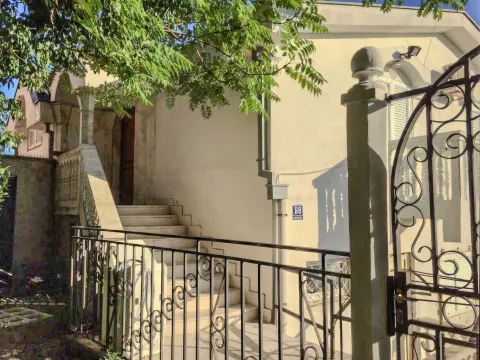 Rent, two bedroom apartment, 75m², Centar, Herceg Novi - image 4