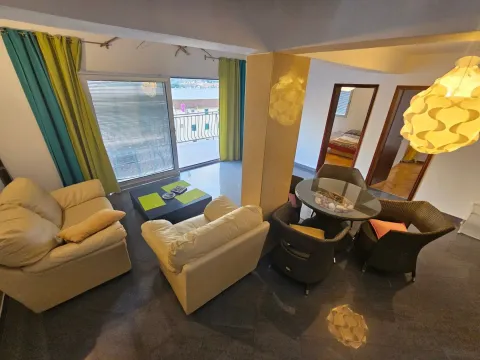 Sale, four bedroom apartment, 115m², Muo, Kotor - image 9