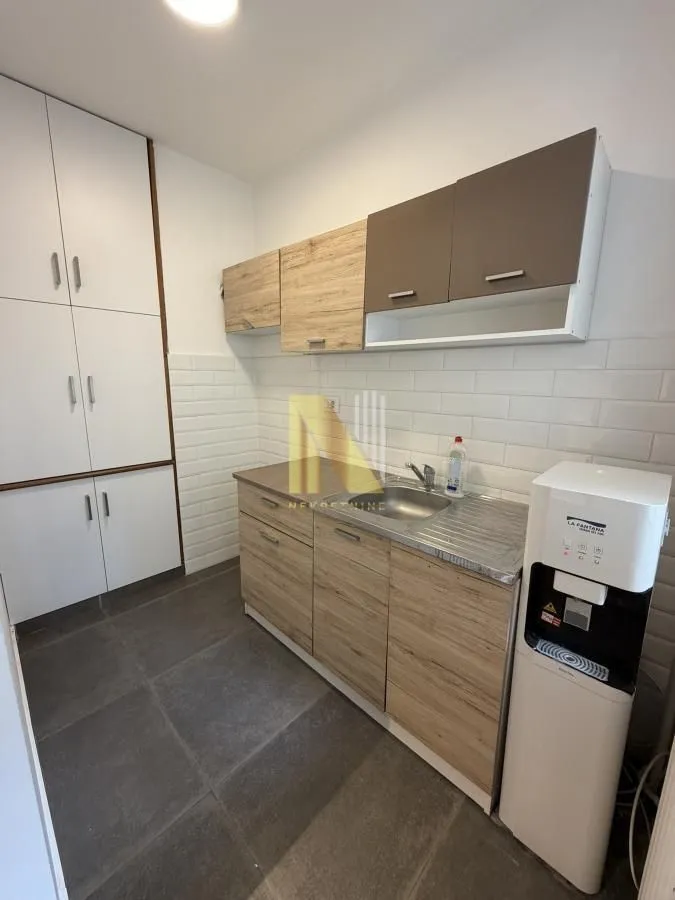 Rent, office space, 120m², Kej, Novi Sad Sve Podlokacije