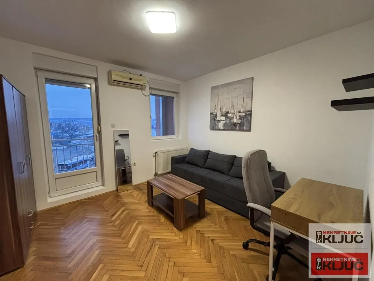 Rent, studio apartment, 26m², Novo naselje, Novi Sad