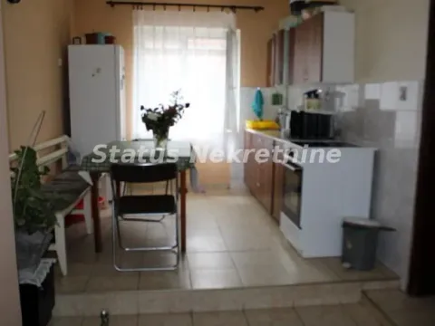 Prodaja, kuća, 242m², Novo naselje, Novi Sad - image 36