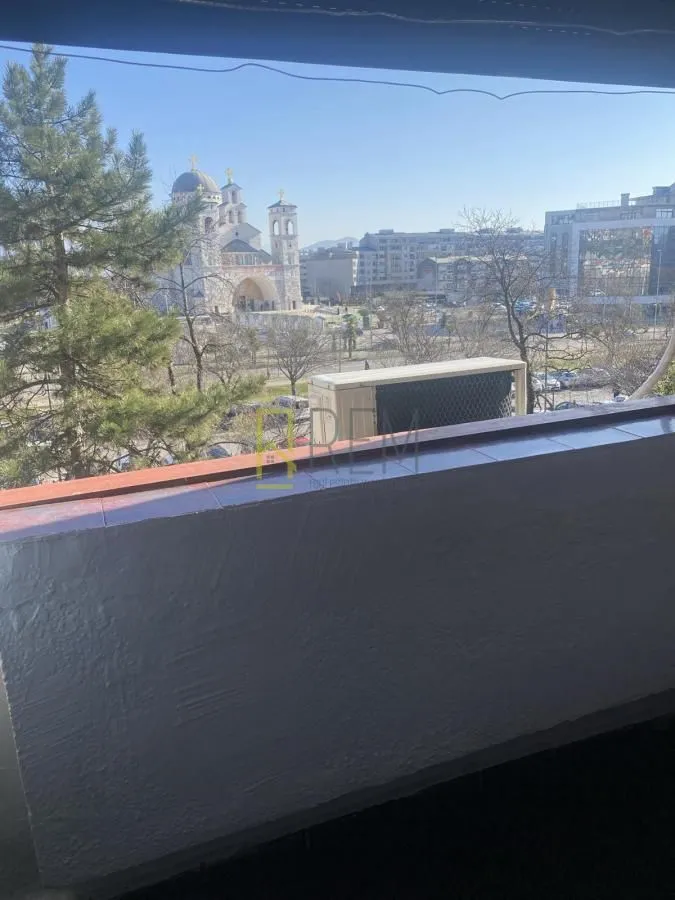 Rent, one bedroom apartment, 42m², Blok 5, Podgorica