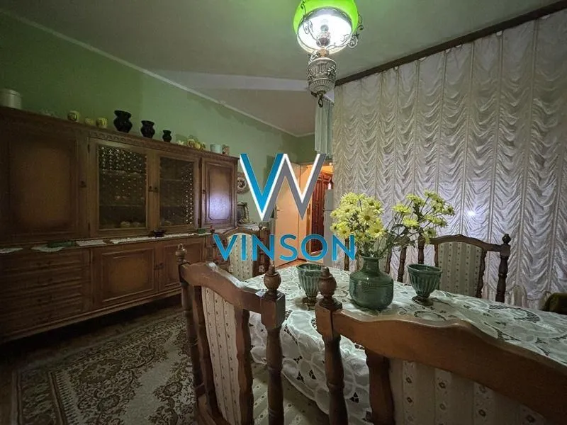 Prodaja, kuća, 195m², Salajka, Novi Sad Sve Podlokacije