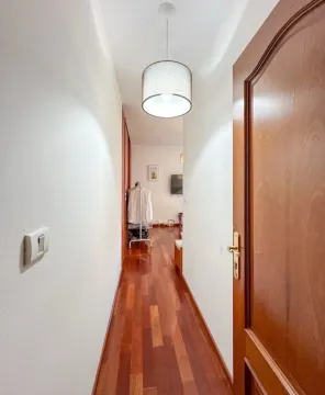 Prodaja, trosoban stan, 130m², Gorica C, Podgorica - image 3
