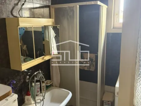 Prodaja, četvorosoban stan, 64m², Karaburma, Palilula Sve Podlokacije - image 9