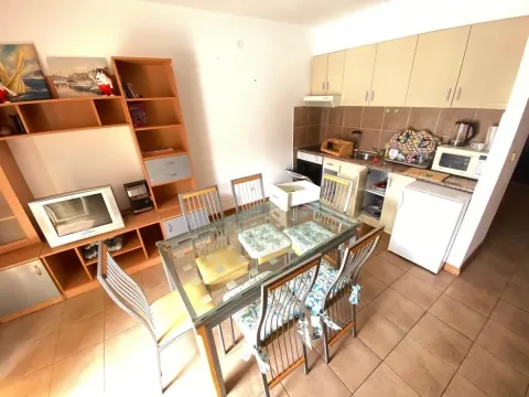 Prodaja, stan, 72m², Bečići, Budva - image 6