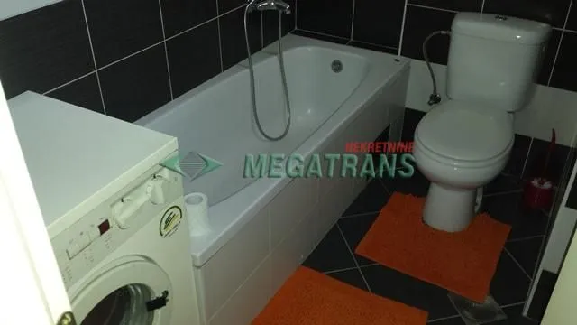 Izdavanje, trosoban stan, 87m², Grbavica, Novi Sad Sve Podlokacije