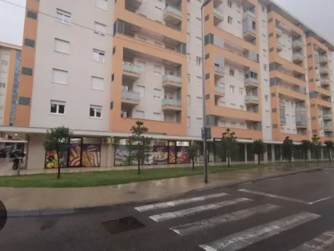 Sale, one bedroom apartment, 45m², City Kej, Podgorica - image 2