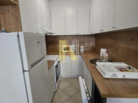 Izdavanje, garsonjera, 25m², Bulevar Evrope, Novi Sad Sve Podlokacije - image 7
