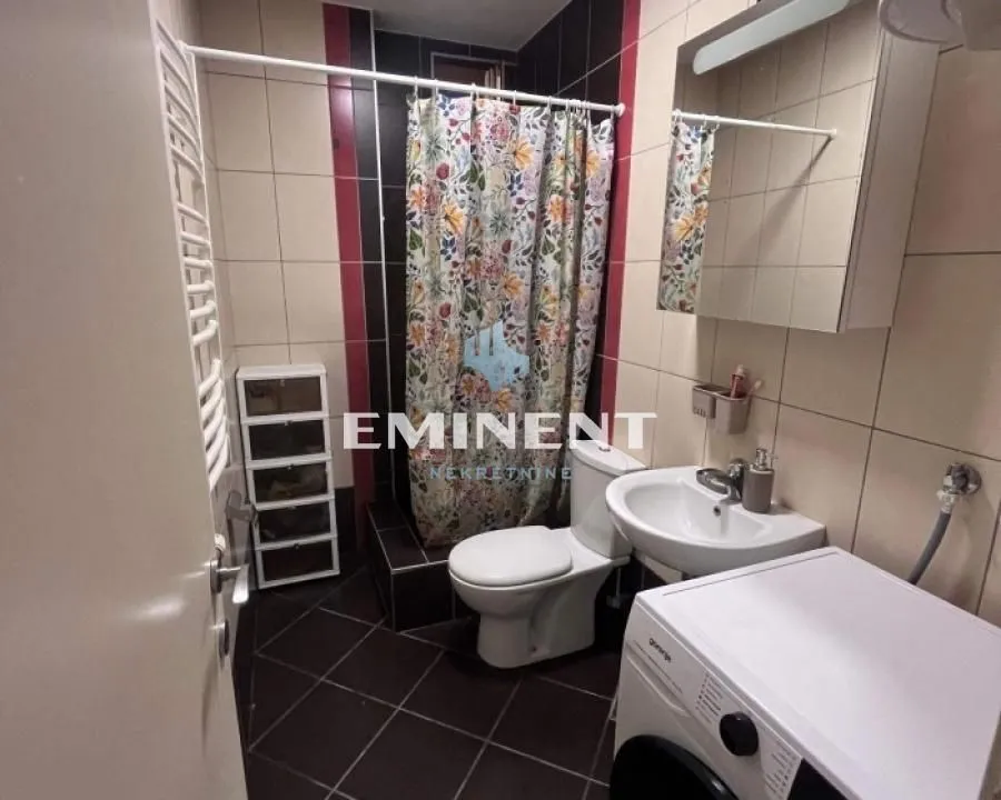 Rent, two bedroom apartment, 48m², Lipov Lad, Zvezdara Sve Podlokacije