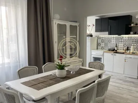 Izdavanje, četvorosoban stan, 120m², Pantelej, Niš - image 6
