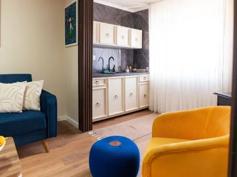 Rent, house, 80m², Zagorič, Podgorica - image 1
