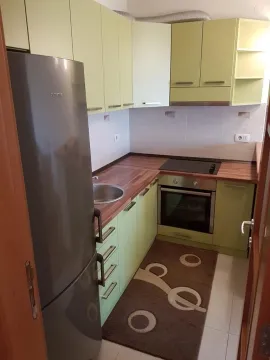 Izdavanje, dvosoban stan, 81m², Centar, Podgorica - image 7