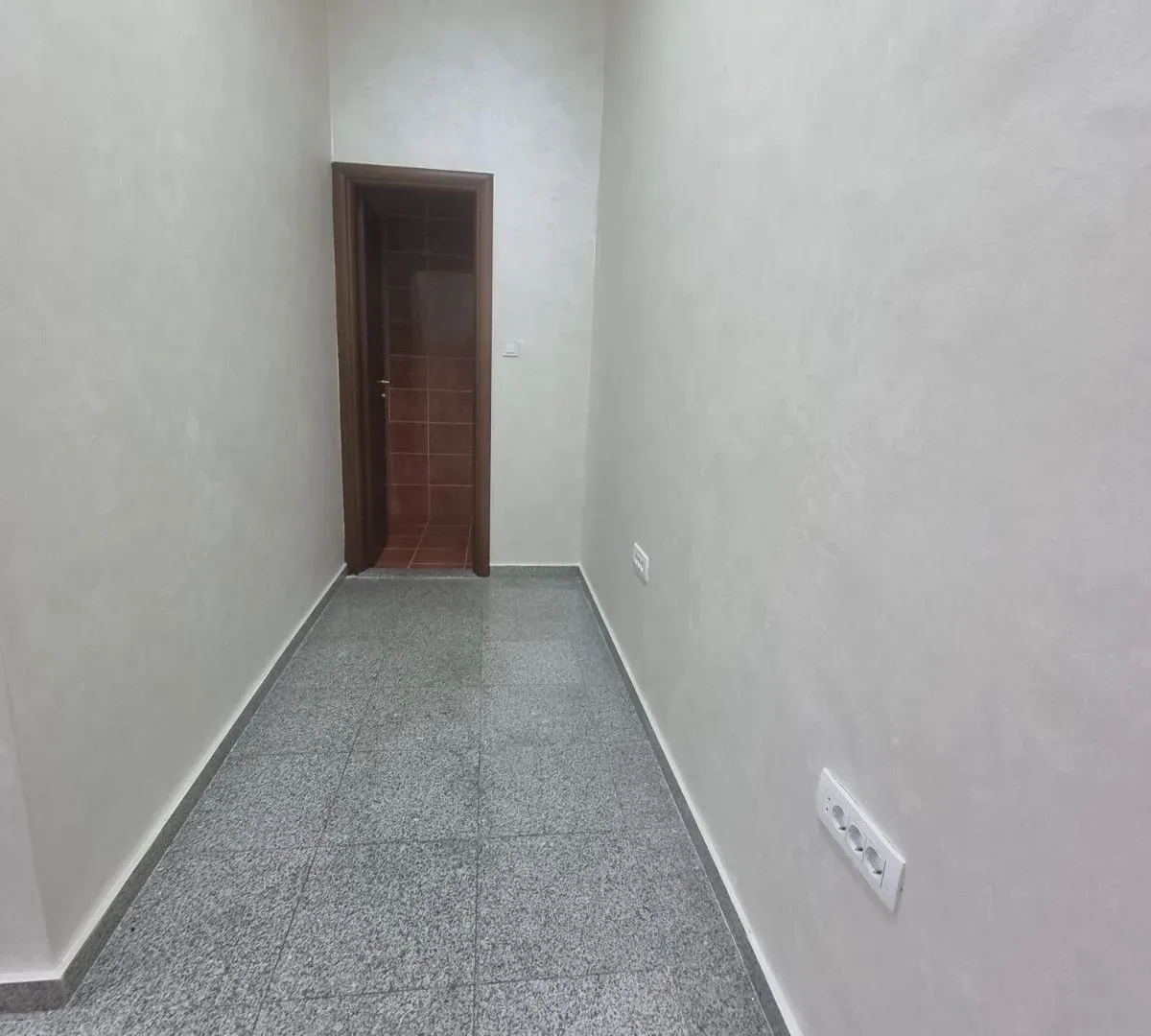 Sale, office space, 43m², Stari Aerodrom, Podgorica
