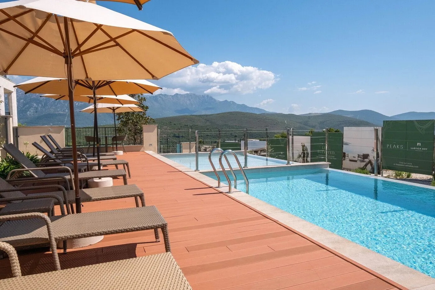 Prodaja, dvosoban stan, 93m², Luštica, Tivat