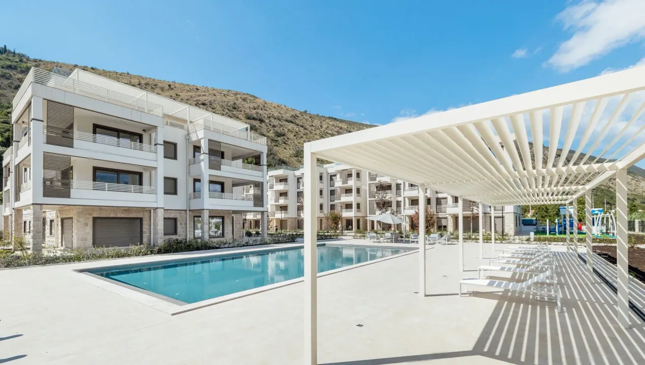 Prodaja, dvosoban stan, 100m², Igalo, Herceg Novi