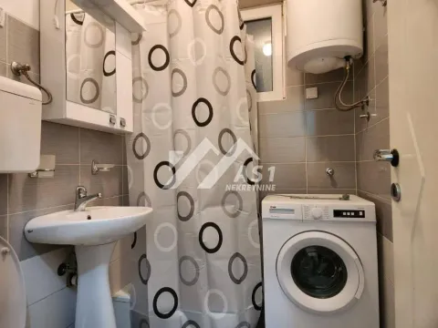 Izdavanje, jednosoban stan, 48m², Centar, Novi Sad - image 7