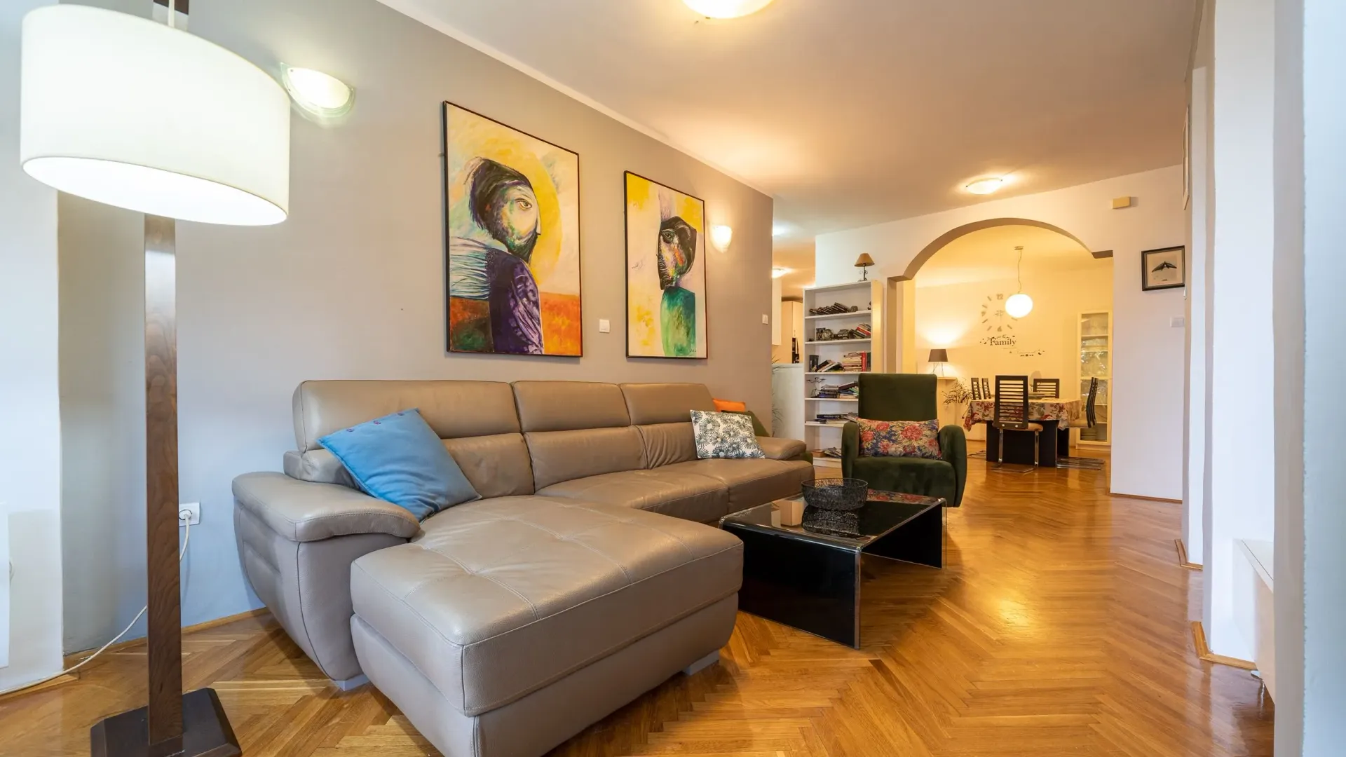 Izdavanje, stan, 118m², Gorica C, Podgorica