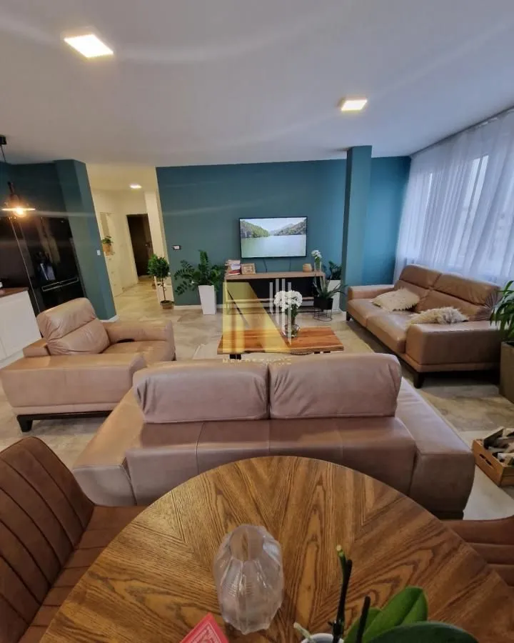 Prodaja, četvorosoban stan, 145m², Telep, Novi Sad Sve Podlokacije