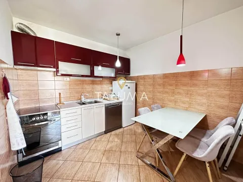 Izdavanje, jednosoban stan, 42m², City Kvart, Podgorica - image 5