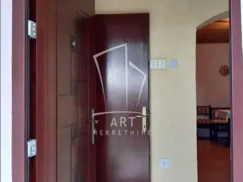 Sale, three bedroom apartment, 73m², Pasino Brdo, Voždovac Sve Podlokacije - image 3