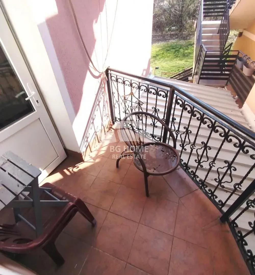 Prodaja, trosoban stan, 71m², Zemun Kalvarija, Zemun Sve Podlokacije