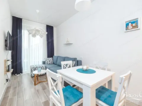 Sale, one bedroom apartment, 34m², Bečići, Budva - image 4