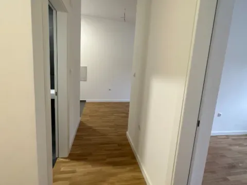 Prodaja, dvosoban stan, 45m², Petrovaradin, Novi Sad - image 10