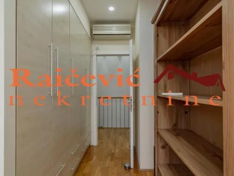 Prodaja, četvorosoban stan, 160m², Zvezdara Sve Podlokacije, Beograd - image 14