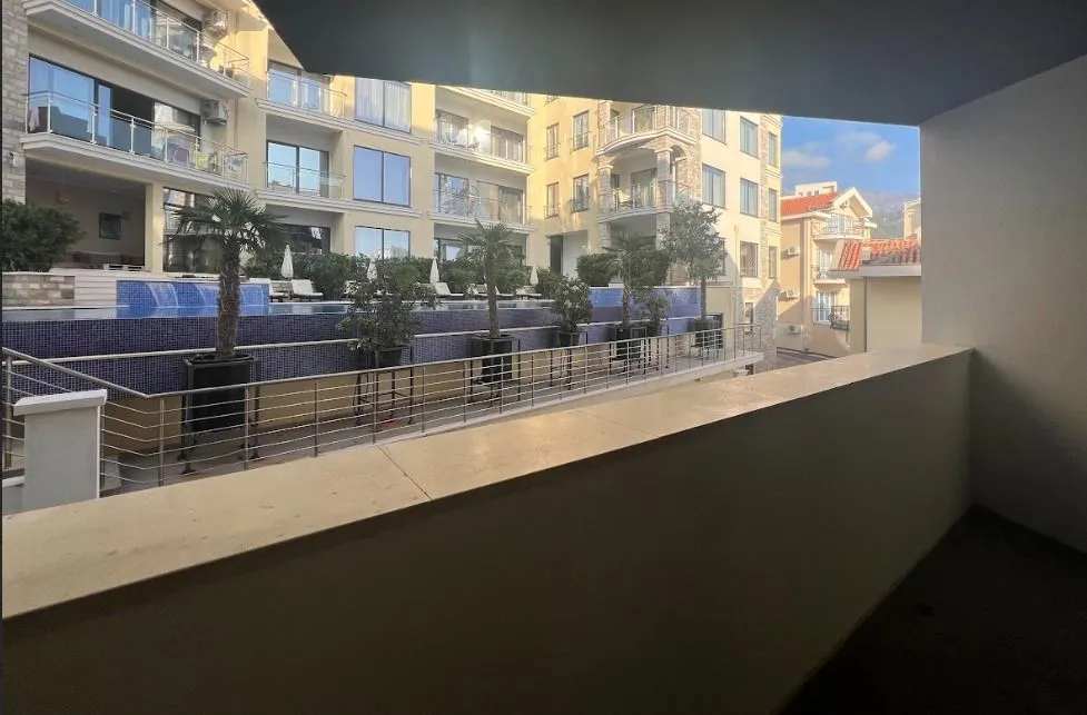 Sale, one bedroom apartment, 52m², Bečići, Budva