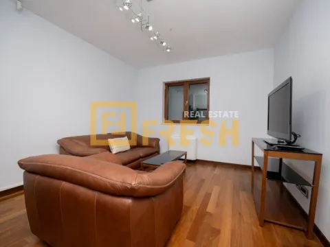 Rent, house, 380m², Mareza, Podgorica - image 48