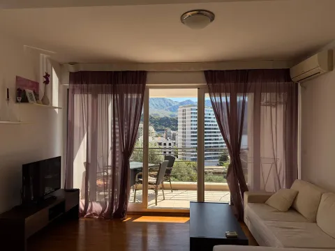 Rent, two bedroom apartment, 46m², Bečići, Budva - image 7