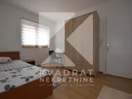 Rent, house, 200m², Dalmatinska ulica, Podgorica - image 14