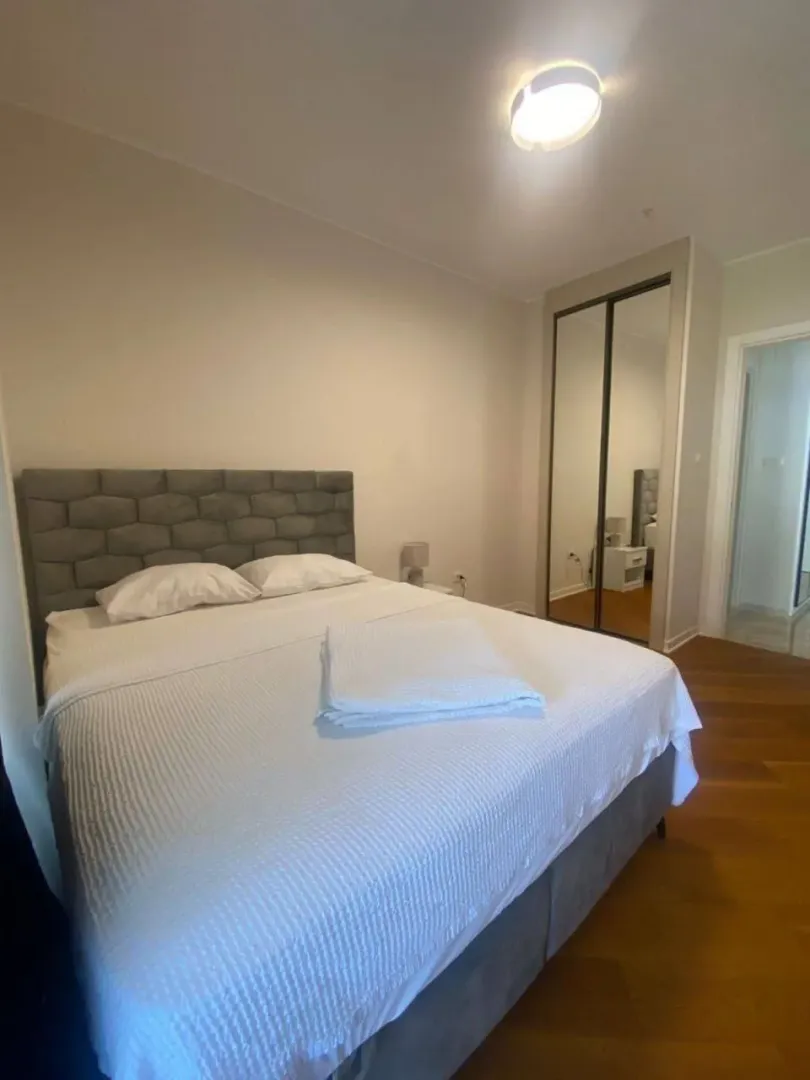 Rent, two bedroom apartment, 127m², Tre Canne, Budva