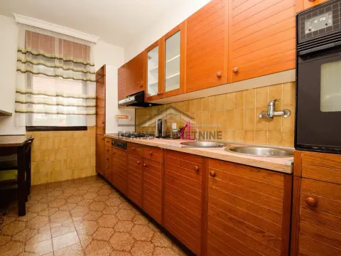 Izdavanje, kuća, 250m², Stari Aerodrom, Podgorica - image 8