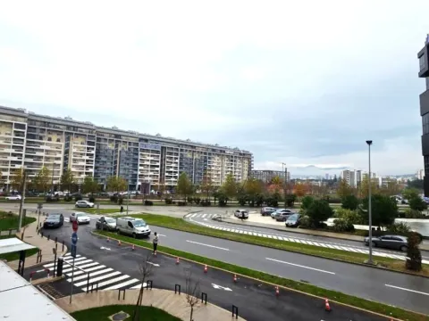 Izdavanje, stan, 49m², Central Point, Podgorica - image 11