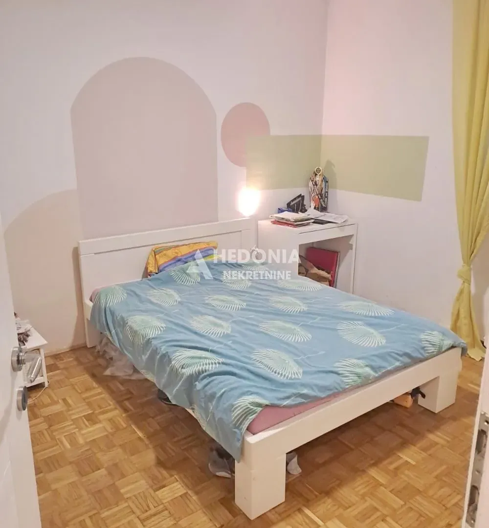 Sale, three bedroom apartment, 94m², Vidikovački venac, Rakovica