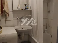 Izdavanje, trosoban stan, 62m², Socijalno, Novi Sad Sve Podlokacije - image 7